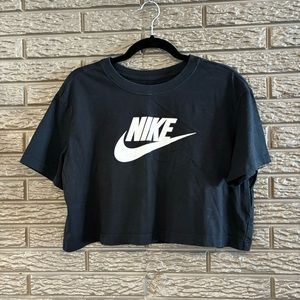 Nike Cropped T-shirt with Logo